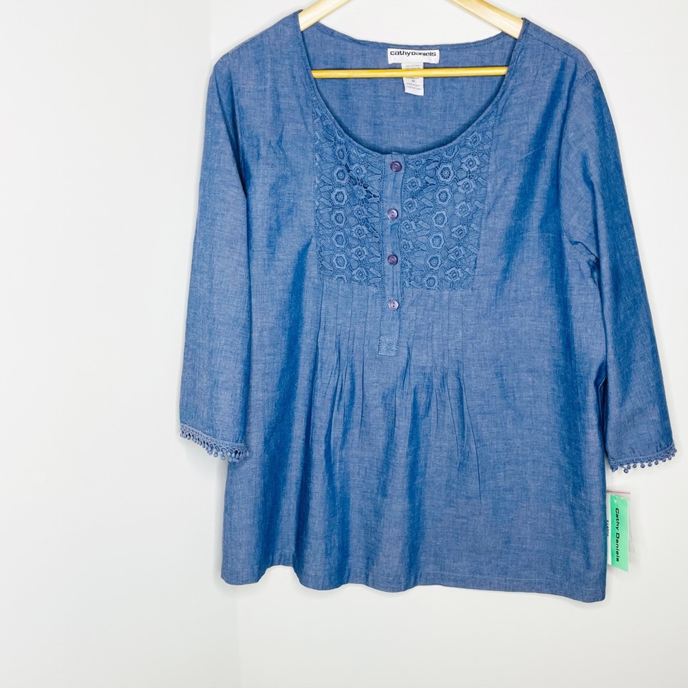 Cathy Daniels New With Tags Chambray Lace Front Tunic Top Sz XL And 3/4 Sleeves